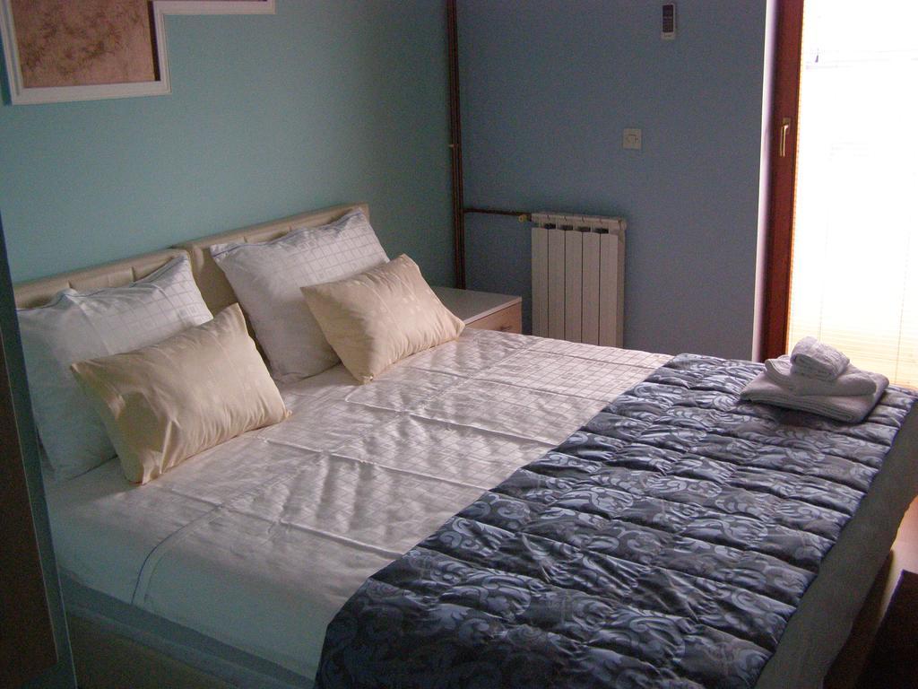 Hotel Arizona Sarajevo Lukavica Bagian luar foto