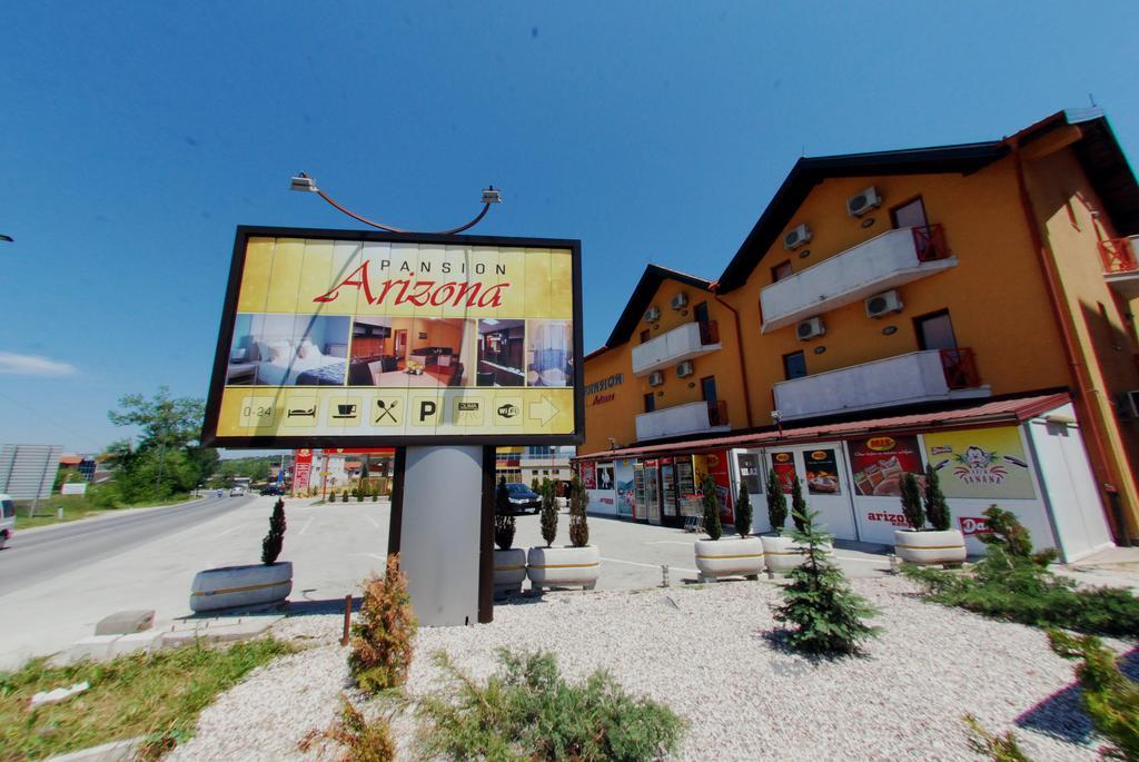 Hotel Arizona Sarajevo Lukavica Bagian luar foto
