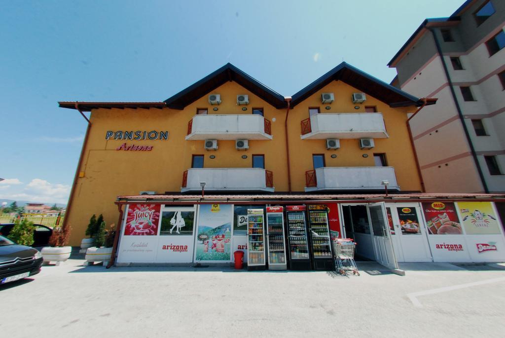 Hotel Arizona Sarajevo Lukavica Bagian luar foto