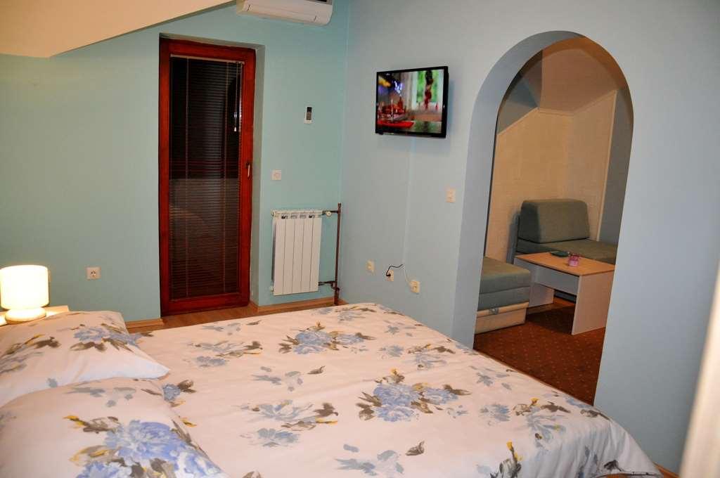 Hotel Arizona Sarajevo Lukavica Ruang foto